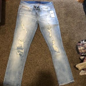 Buckle BKE cropped jeans